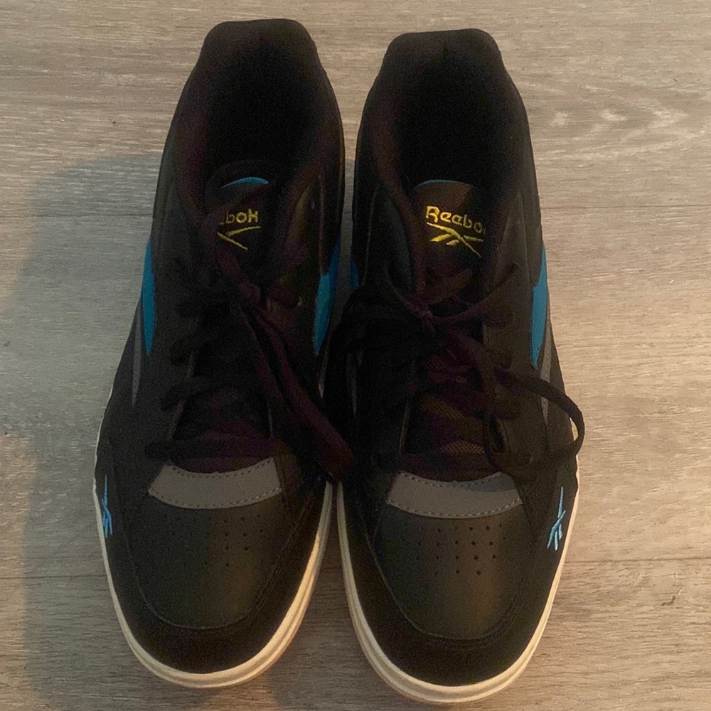 Reebok sneaker